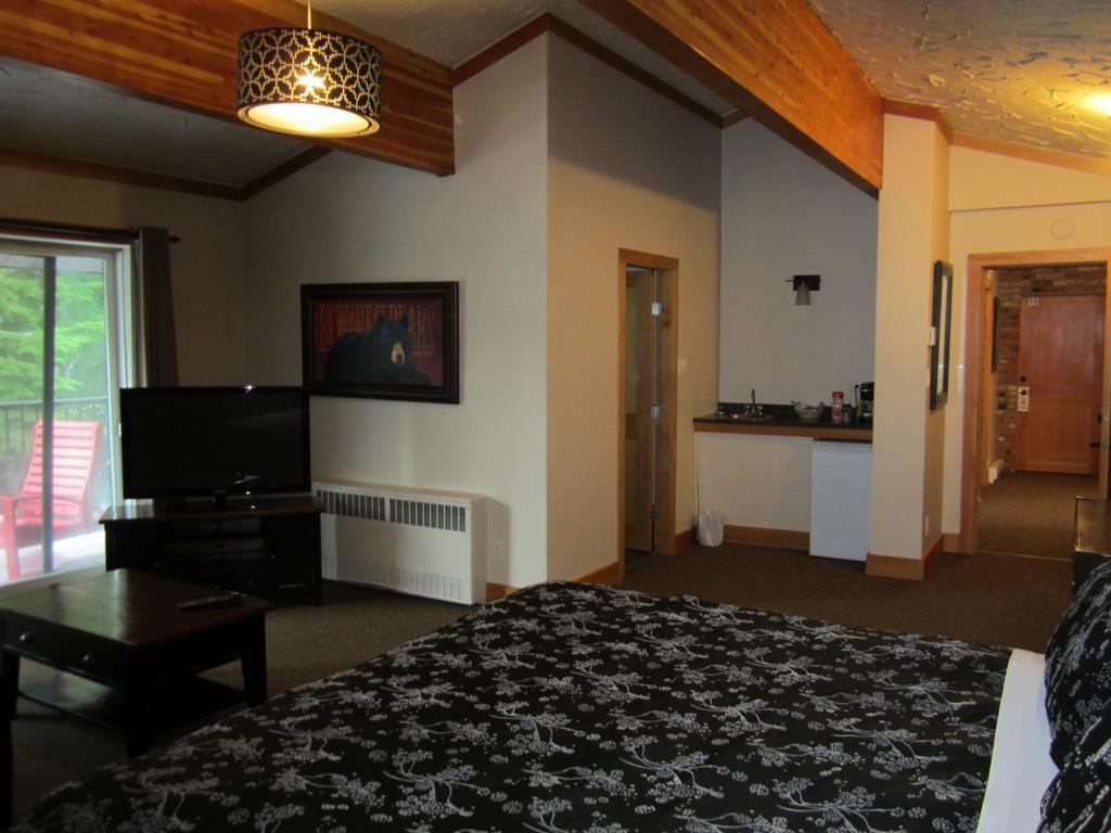The Lodge At Skeena Landing Terrace Zimmer foto