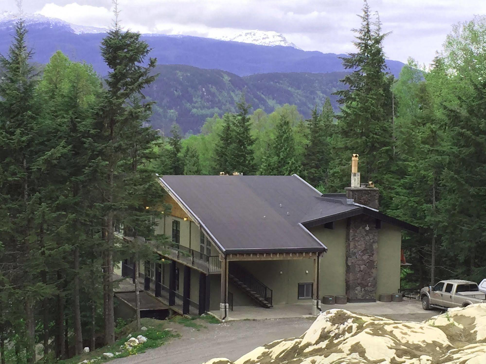The Lodge At Skeena Landing Terrace Exterior foto